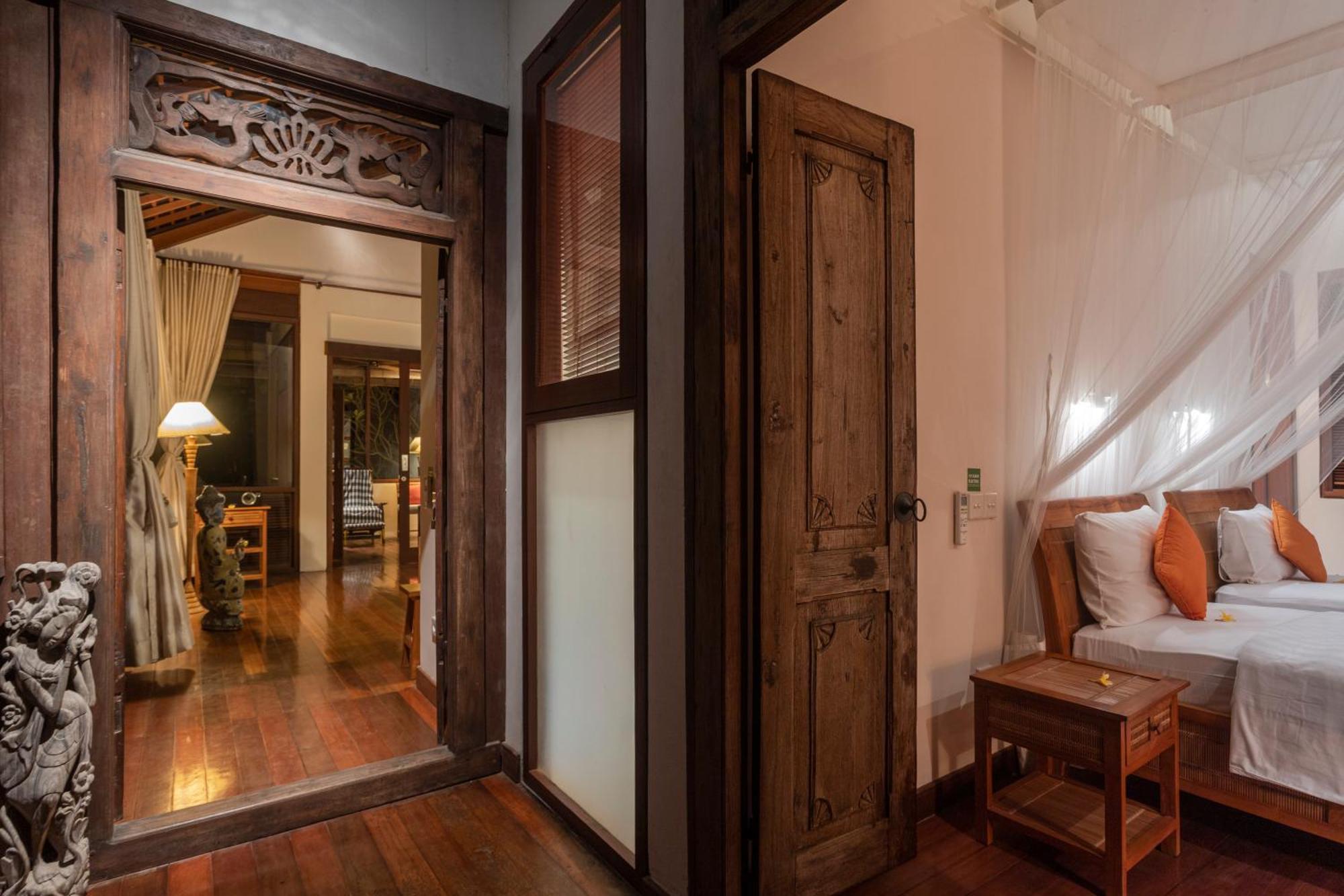 Villa Rumah Isah チャンディダサ エクステリア 写真