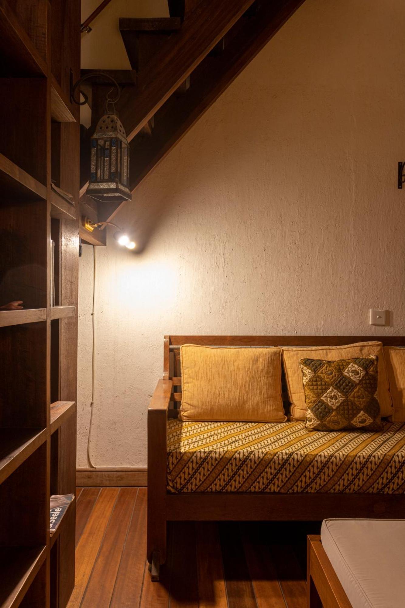 Villa Rumah Isah チャンディダサ エクステリア 写真